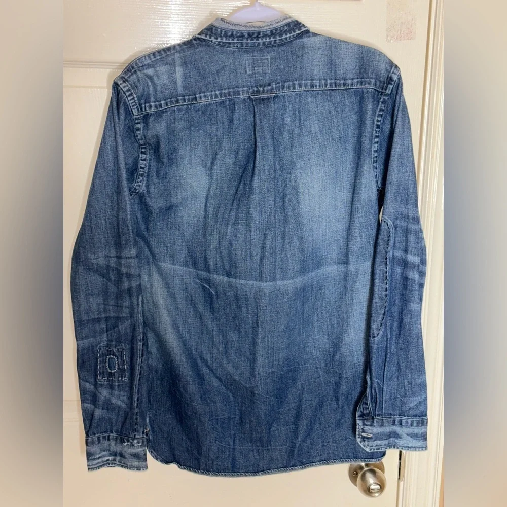 Levis Distressed, Patchwork, Denim Shirt Sz Medium Womens - Picture 6 of 12